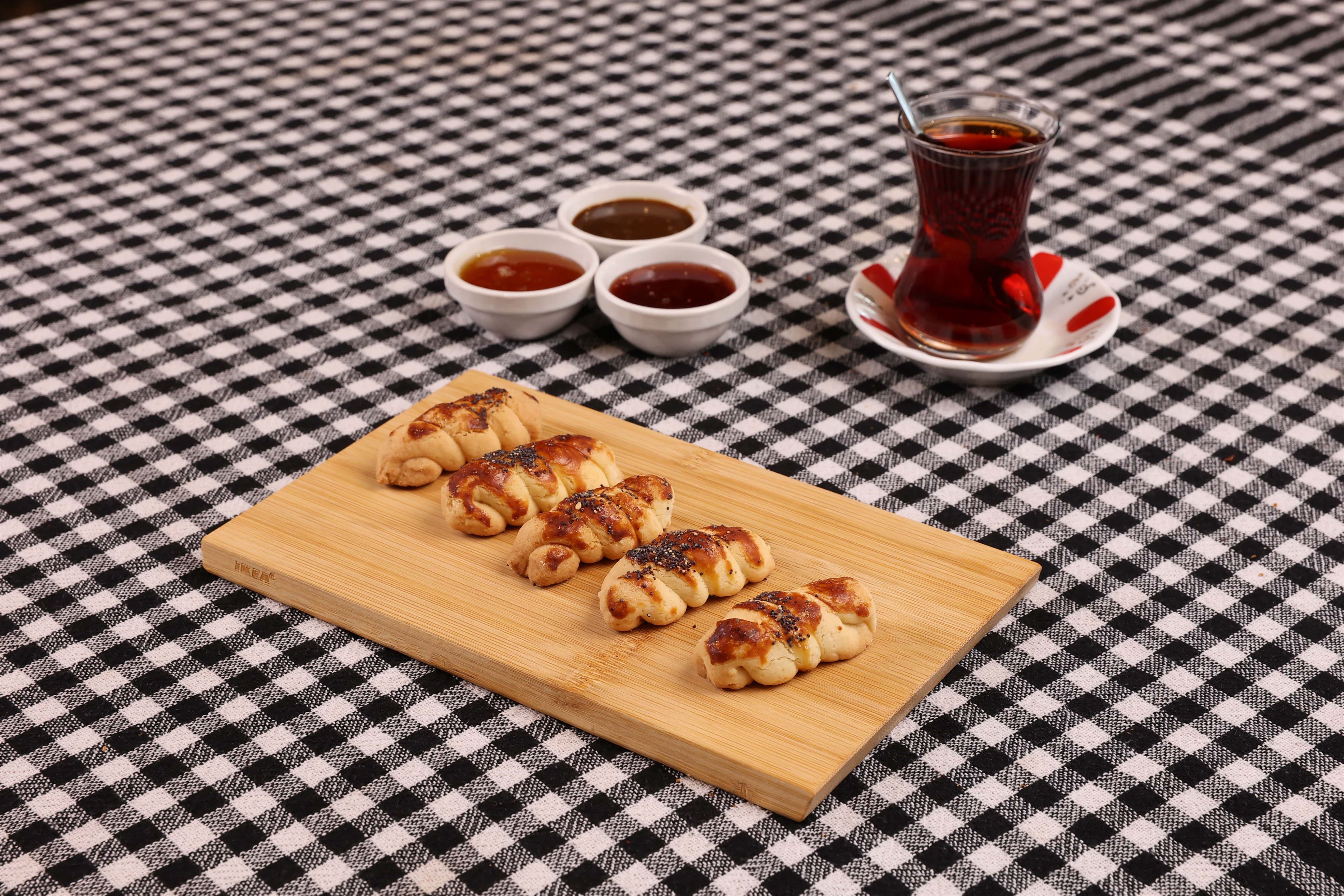 TUZLU ELİŞİ KURABİYE